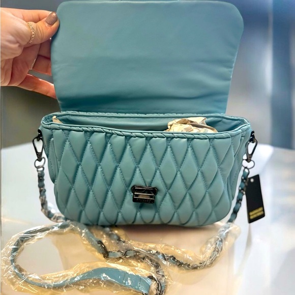 Badgley Mischka vegan leather tiffany blue quilted messenger bag - Picture 3 of 11